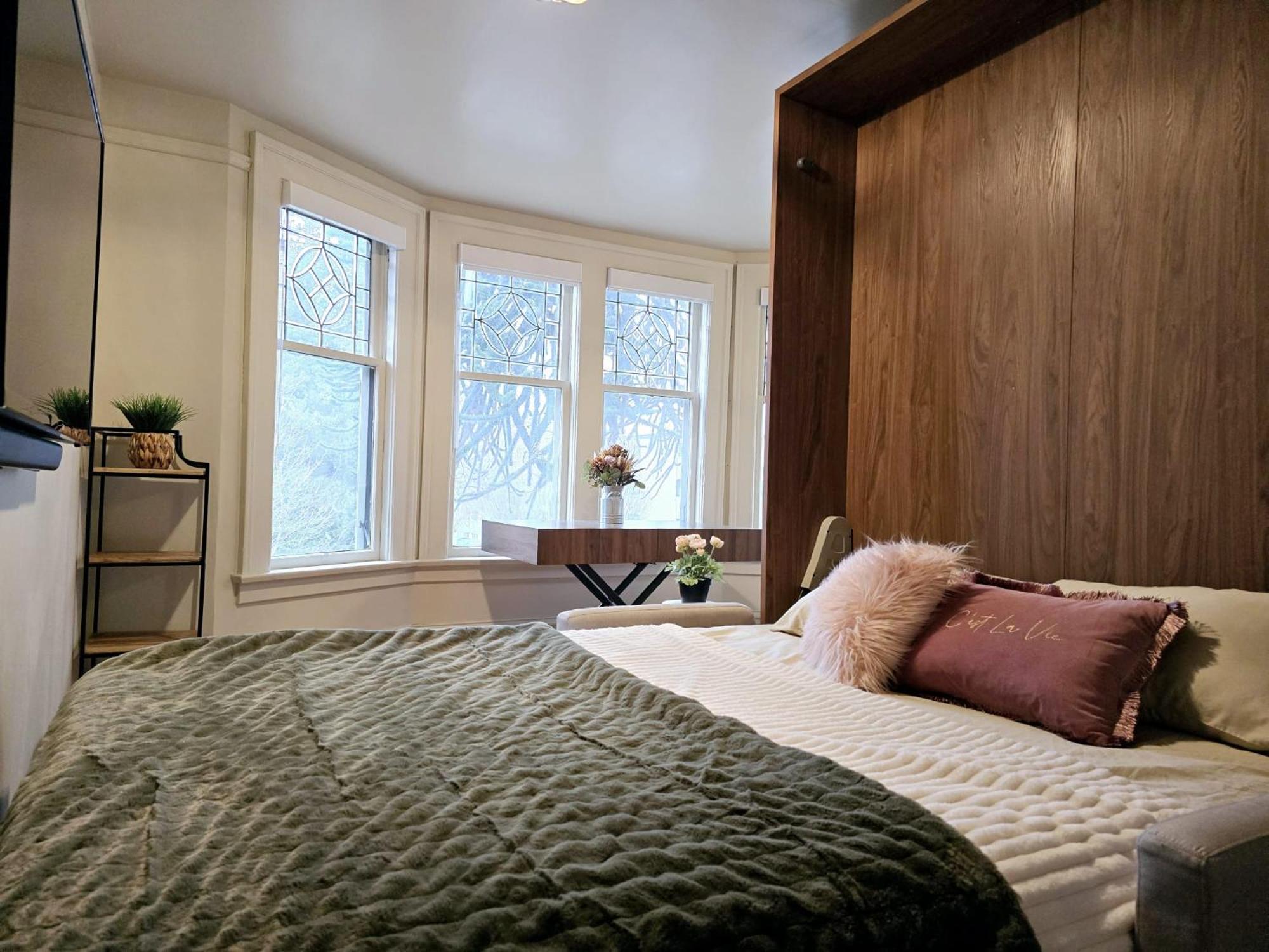 The Hunter House Bed And Breakfast Vancouver Room photo